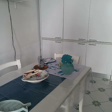 Poseidonia Bilocale Apartment